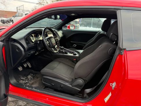Used 2018 Dodge Challenger R/T RWD image 23