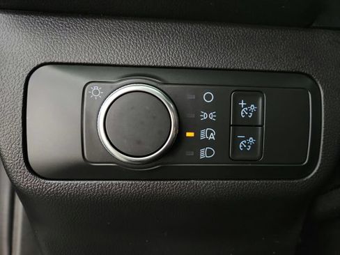 Used 2022 Ford Escape SE FWD image 17