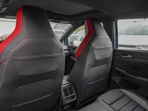 New 2026 Volkswagen GTI SE FWD image 21