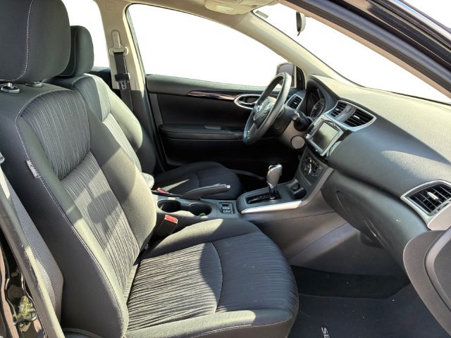Used 2019 Nissan Sentra SV w/ Special Edition Package FWD image 12