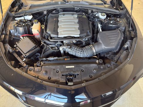 Used 2016 Chevrolet Camaro SS image 27