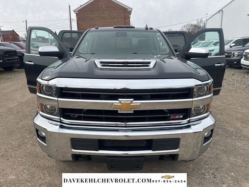 Used 2018 Chevrolet Silverado 2500 LTZ w/ LTZ Plus Package image 33