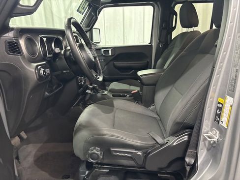 Used 2021 Jeep Wrangler Unlimited Sport image 9