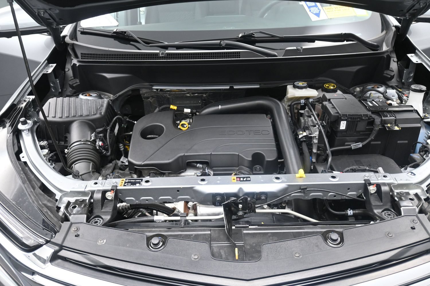 Used 2024 Chevrolet Equinox LT AWD/4WD image 16