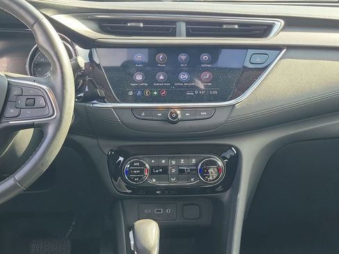 Used 2023 Buick Encore GX Essence w/ Experience Buick Package FWD image 19
