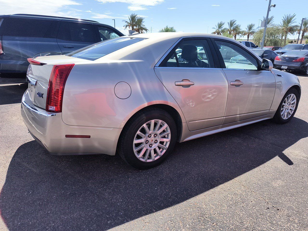 Used 2013 Cadillac CTS Luxury AWD/4WD image 4