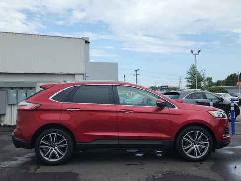 Used 2020 Ford Edge Titanium AWD/4WD image 6
