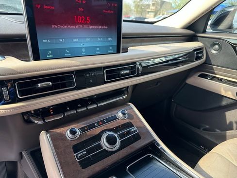 Used 2023 Lincoln Aviator Reserve image 13