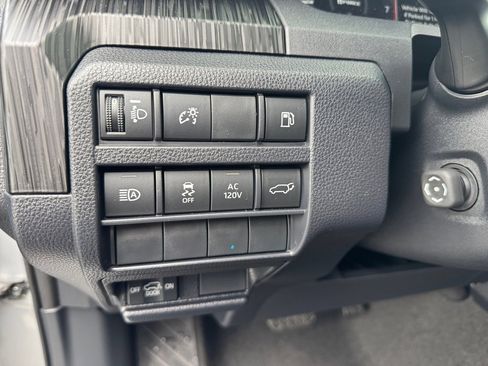 New 2026 Toyota 4Runner 4WD image 18