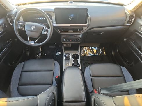 Used 2025 Ford Bronco Sport Outer Banks w/ Outer Banks Tech Package+ image 11