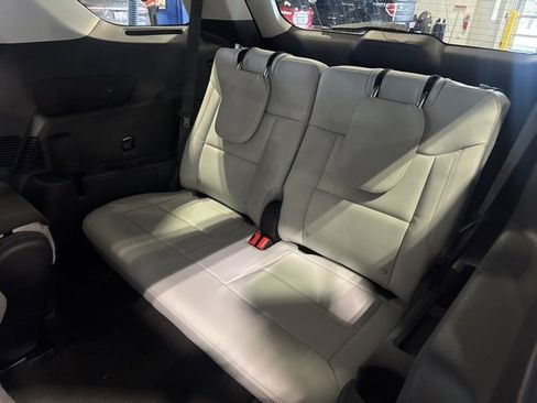 New 2026 Ford Explorer Platinum image 11