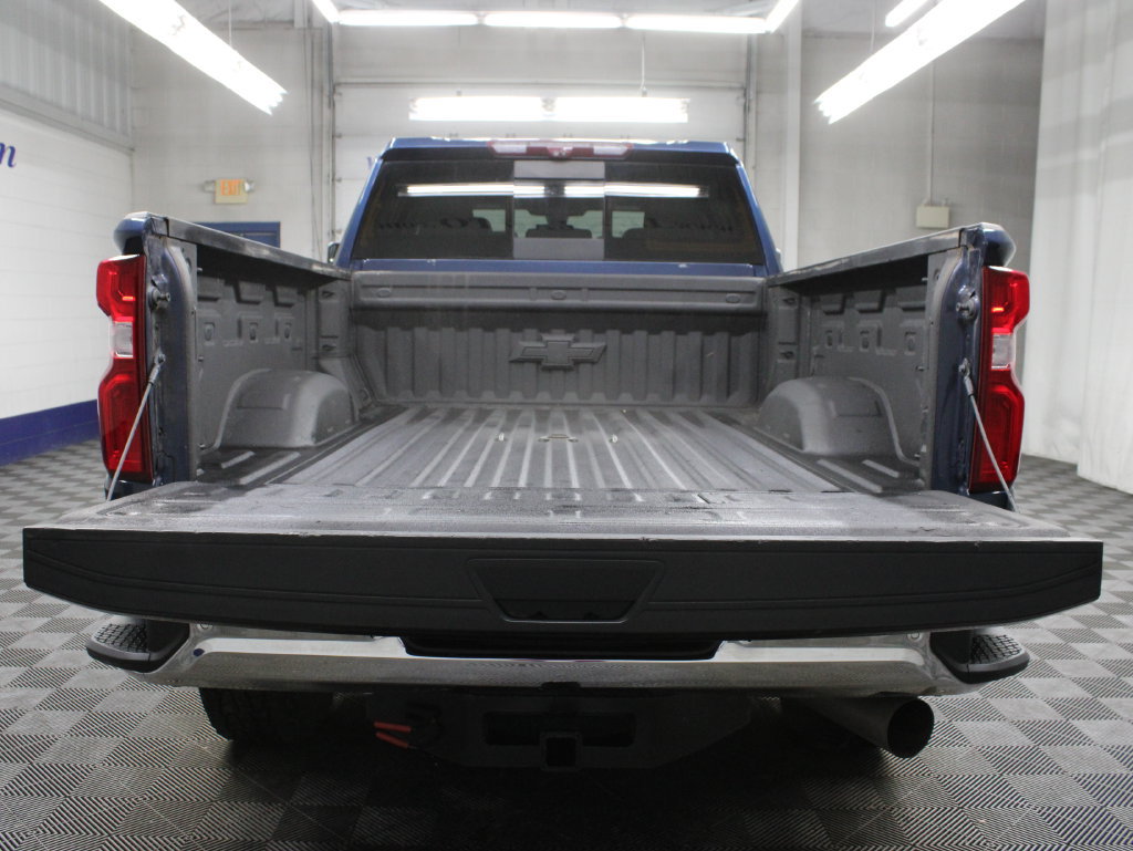 Used 2020 Chevrolet Silverado 2500 LTZ w/ LTZ Premium Package AWD/4WD image 48