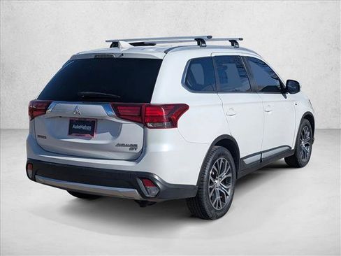 Used 2017 Mitsubishi Outlander GT image 5