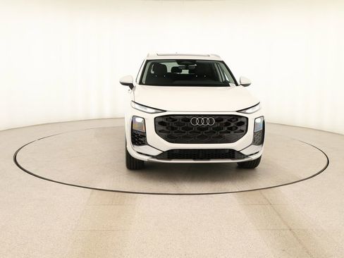 New 2026 Audi Q3 quattro 2.0T AWD/4WD image 11