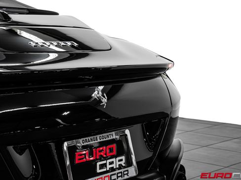 Used 2026 Ferrari Roma Spider RWD image 22