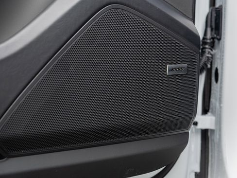 New 2026 Porsche Cayenne image 16