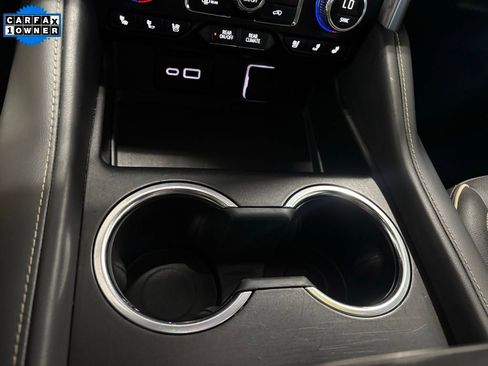 Used 2024 GMC Yukon SLT image 22