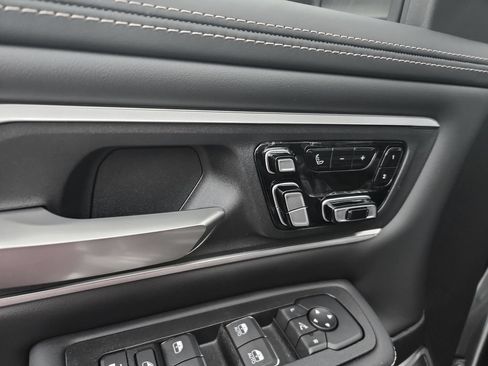 New 2026 RAM 1500 Tungsten w/ Trailer Tow Group AWD/4WD image 19