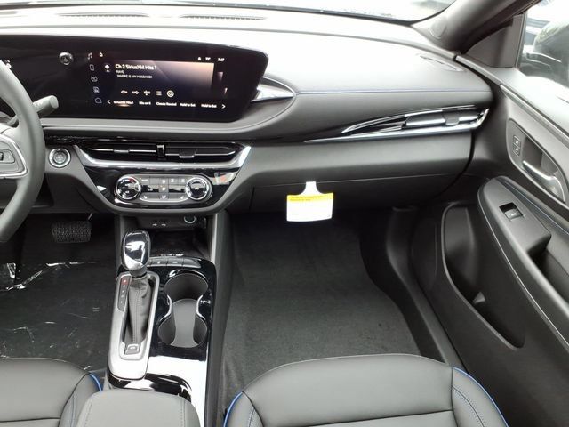 Used 2026 Buick Envista Sport Touring w/ Convenience I Package FWD image 19