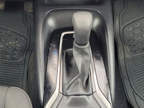 Used 2024 Toyota Corolla LE image 17