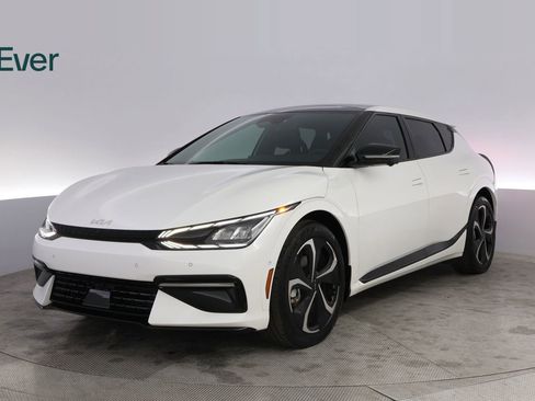 Used 2024 Kia EV6 GT-Line image 2