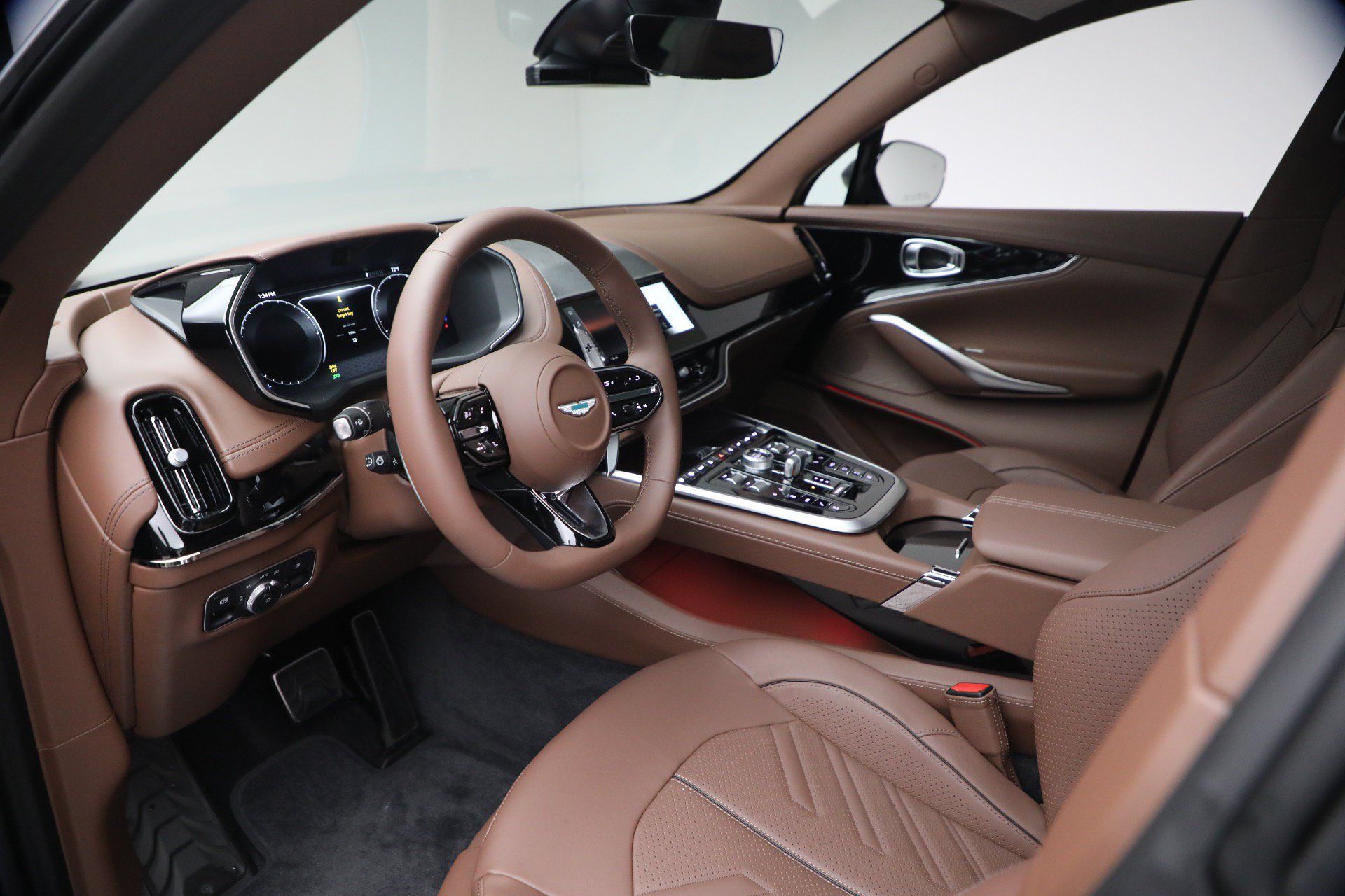 Used 2026 Aston Martin DBX 707 AWD/4WD image 14