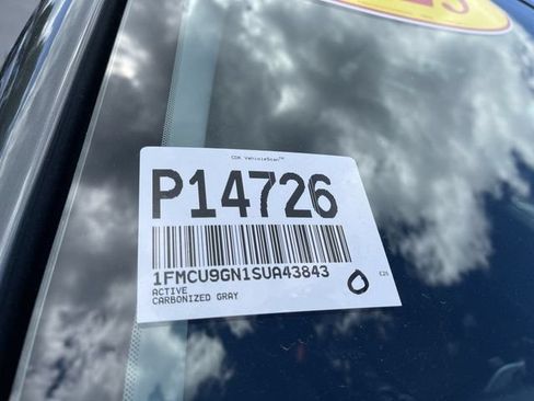 Certified 2025 Ford Escape Active AWD/4WD image 23