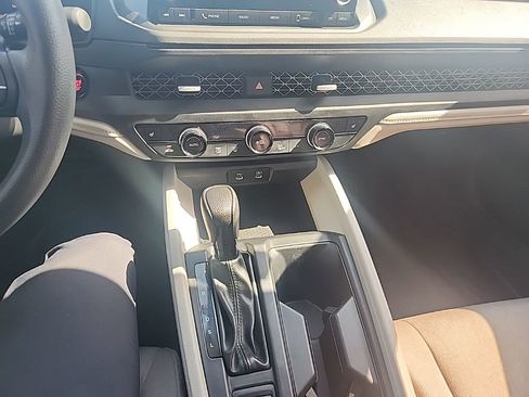 Used 2023 Honda Accord EX image 21