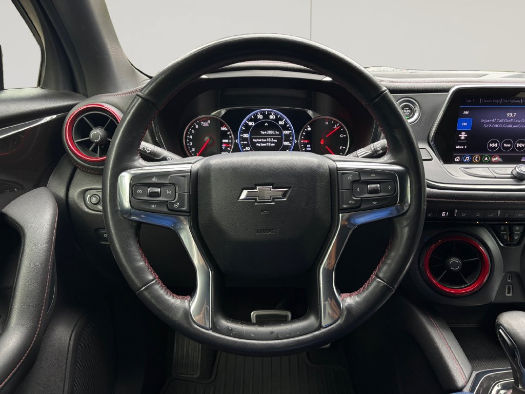 Used 2019 Chevrolet Blazer RS w/ Sun and Wheels Package FWD image 13