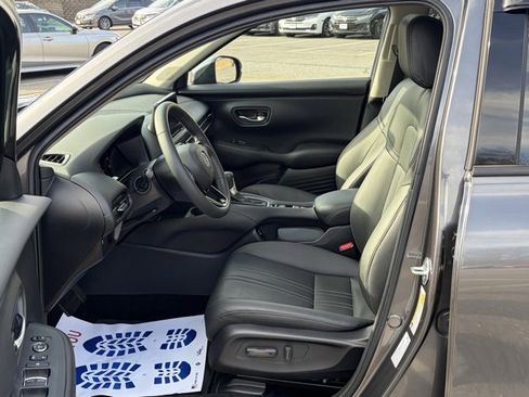 Used 2024 Honda HR-V EX-L image 15