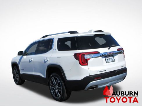 Used 2023 GMC Acadia SLT w/ Technology Package AWD/4WD image 5