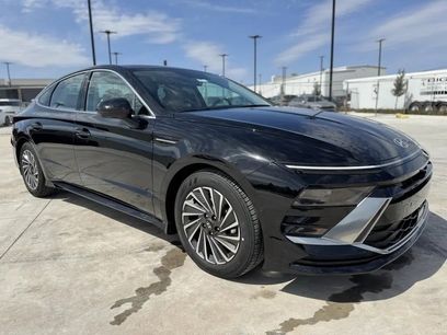 New 2025 Hyundai Sonata Limited
