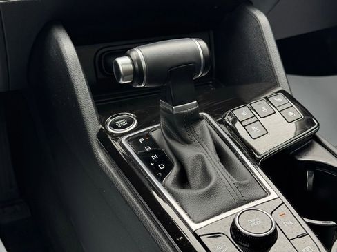 Used 2023 Kia Sportage SX image 38