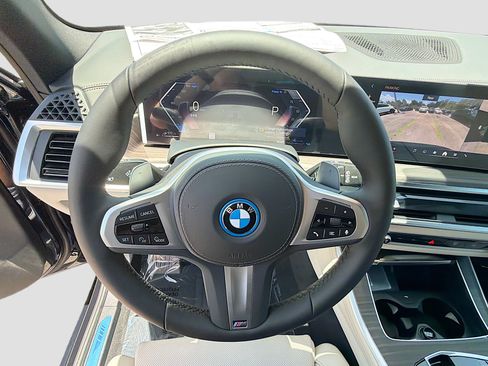 New 2026 BMW X5 xDrive50e w/ Executive Package AWD/4WD image 39