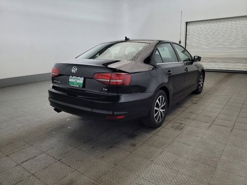 Used 2017 Volkswagen Jetta SE FWD image 9
