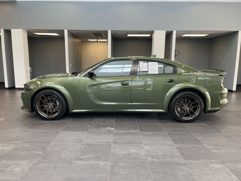 Used 2023 Dodge Charger SRT Hellcat w/ Harman/Kardon Audio Group RWD image 9