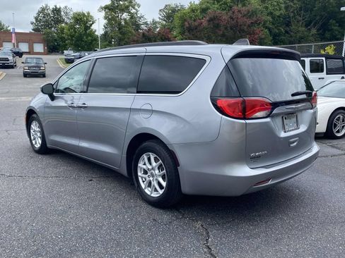 Used 2021 Chrysler Voyager Lxi FWD image 5