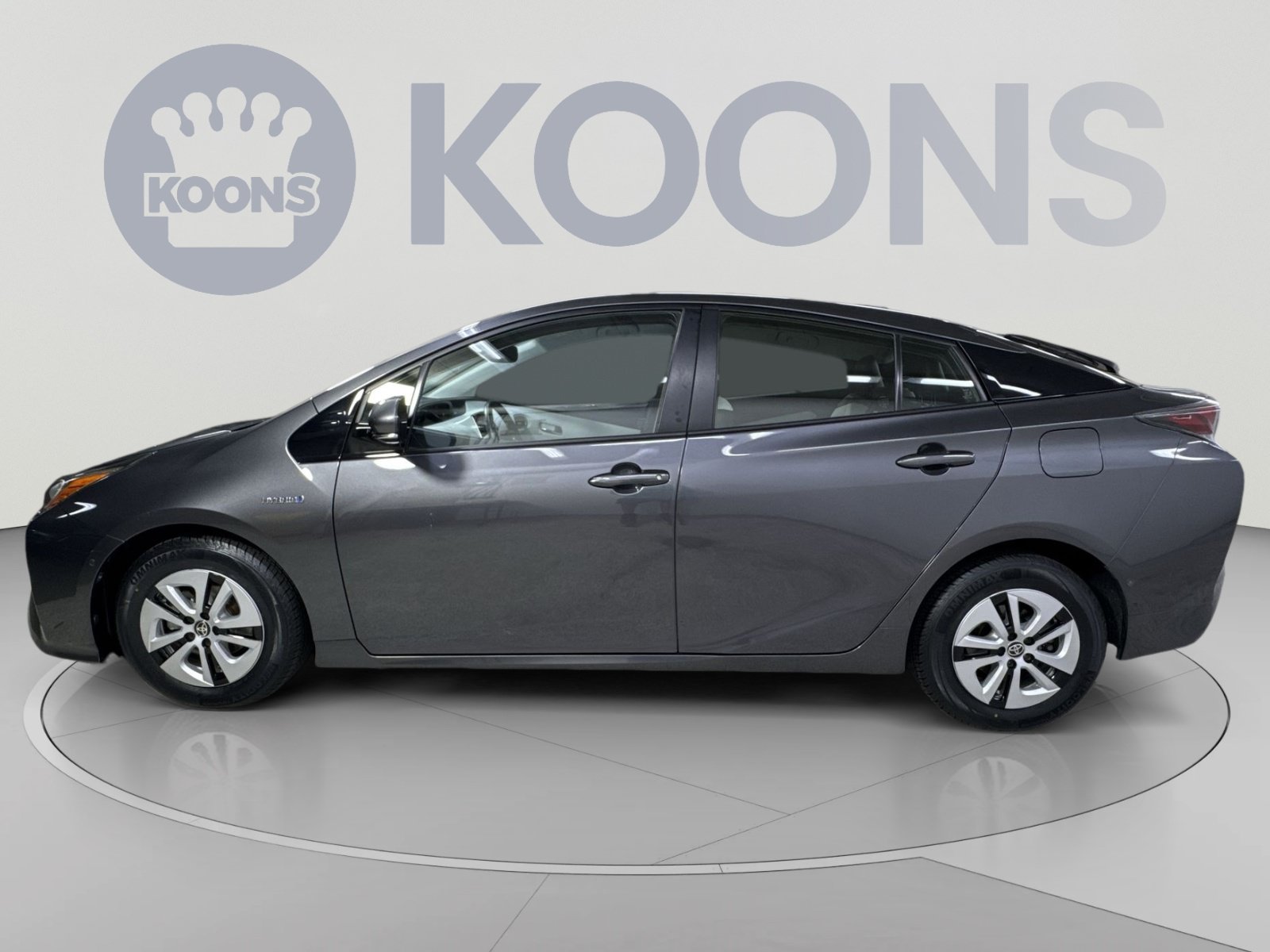 Used 2017 Toyota Prius Four FWD image 17