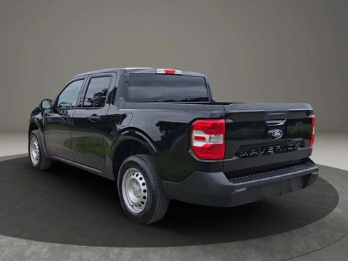 Used 2025 Ford Maverick XL w/ Equipment Group 102A AWD/4WD image 4