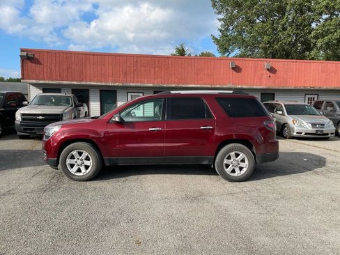 Used 2016 GMC Acadia SLE image 3