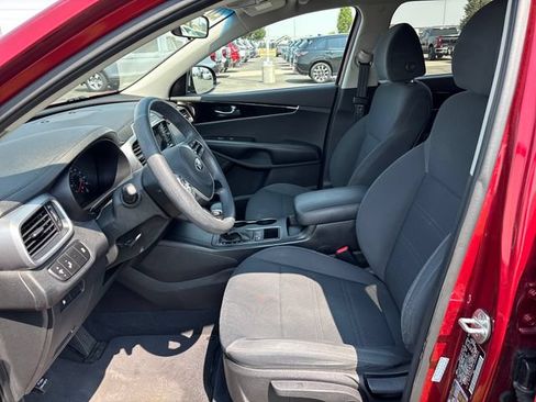Used 2020 Kia Sorento LX AWD/4WD image 10