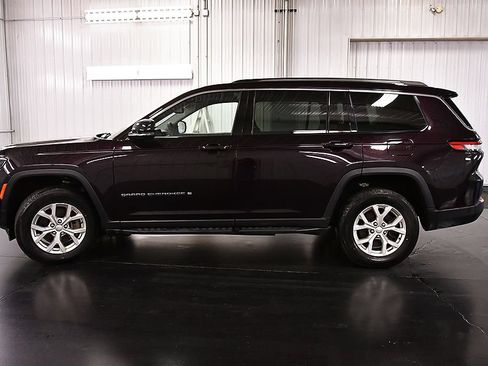 Used 2023 Jeep Grand Cherokee L Limited AWD/4WD image 4