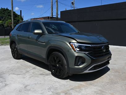 Used 2025 Volkswagen Atlas Cross Sport SE