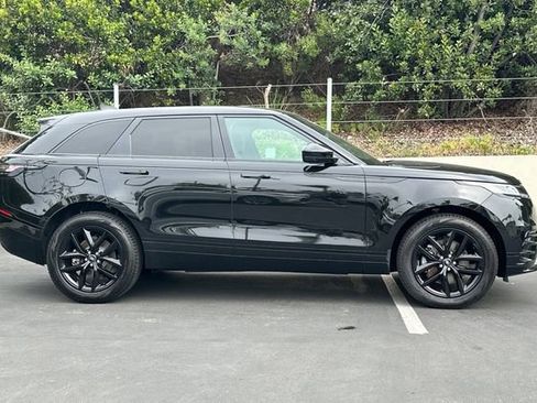 Certified 2025 Land Rover Range Rover Velar Dynamic SE AWD/4WD image 6
