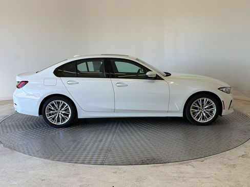 Certified 2023 BMW 330i xDrive Sedan w/ Convenience Package AWD/4WD image 8