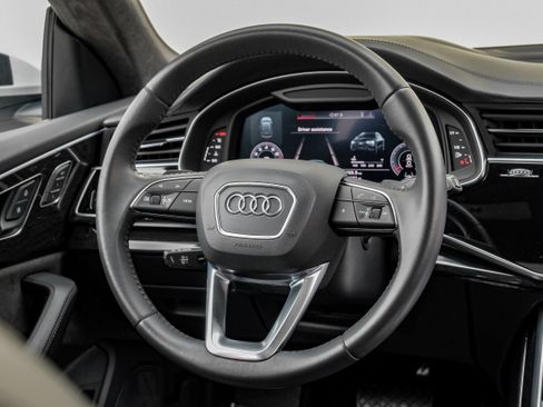 Used 2019 Audi Q8 Prestige AWD/4WD image 16