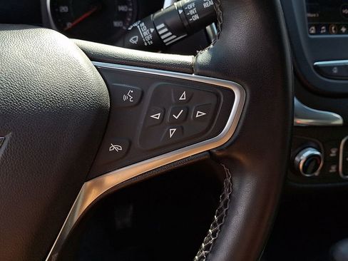 Used 2023 Chevrolet Equinox LT image 19