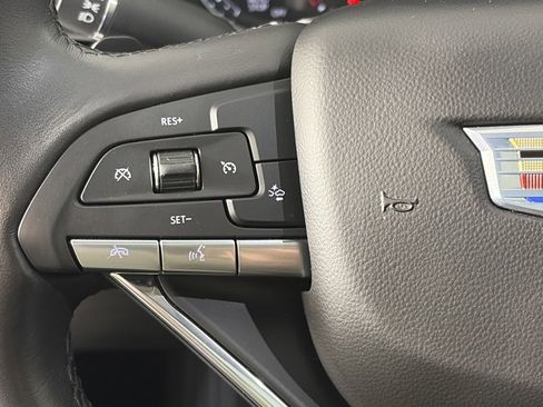 Used 2023 Cadillac XT6 Luxury image 17