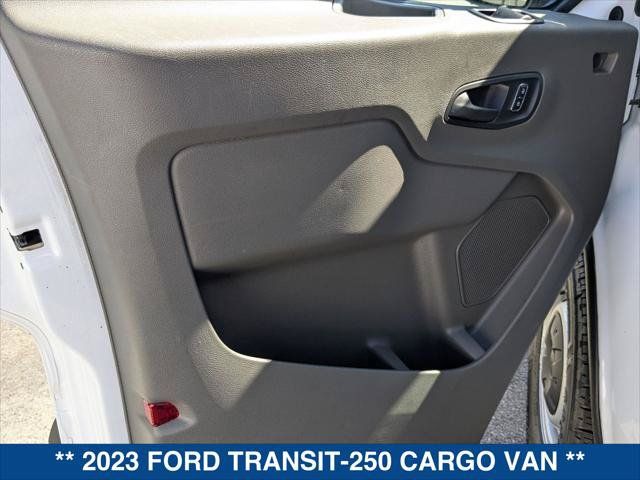 Used 2023 Ford Transit 250 Low Roof w/ Load Area Protection Package RWD image 9