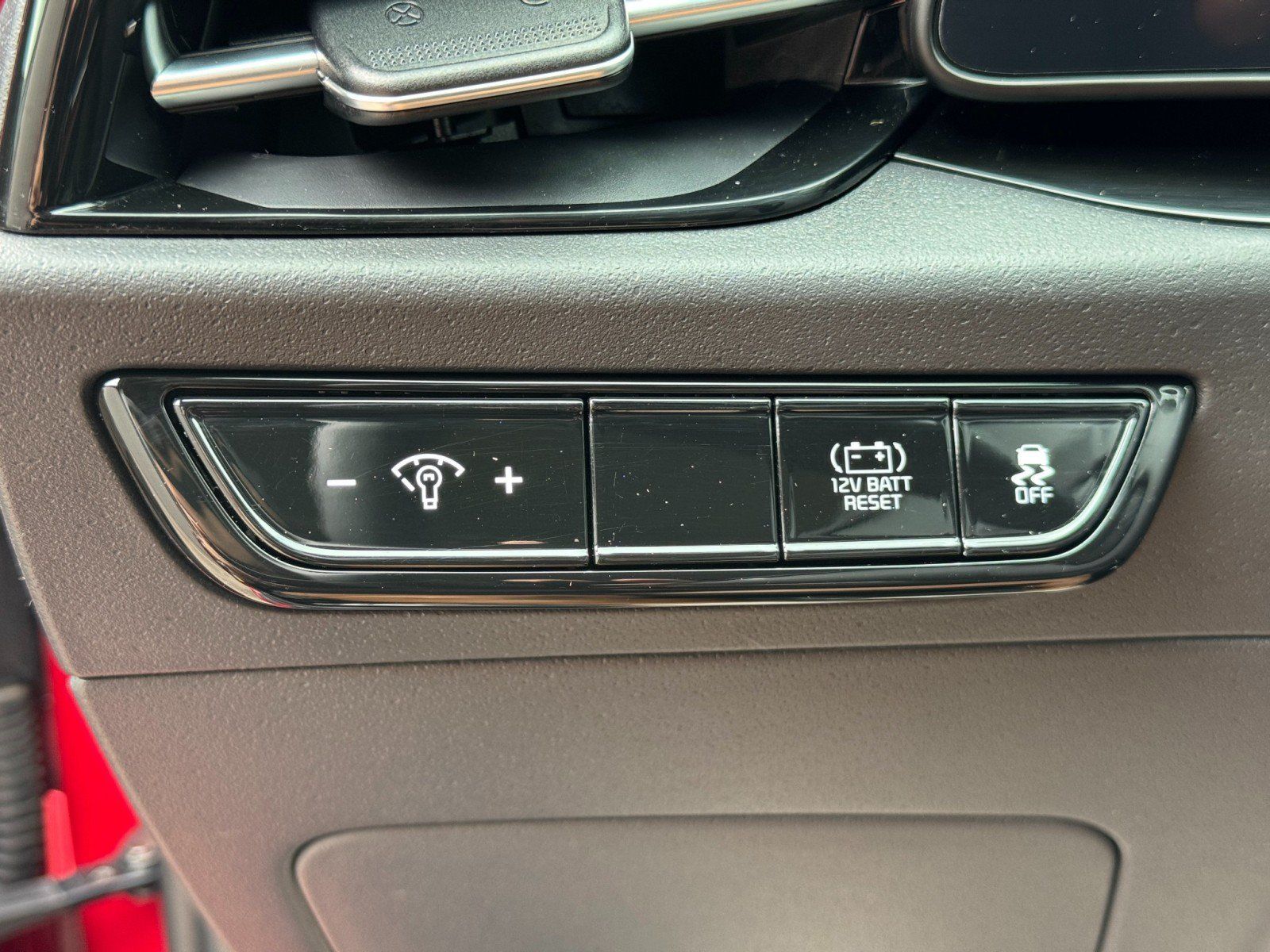 Used 2024 Kia Niro EX Touring FWD image 16